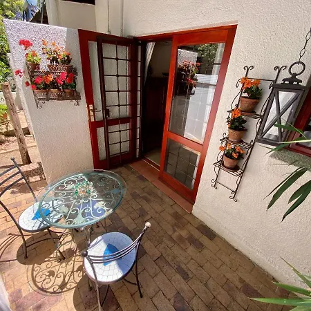 The Oasis Boutique Hotel & Residency-3